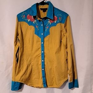 Rock & Roll Cowgirl Women's Size L  Multicolored Button down Western style Shirt